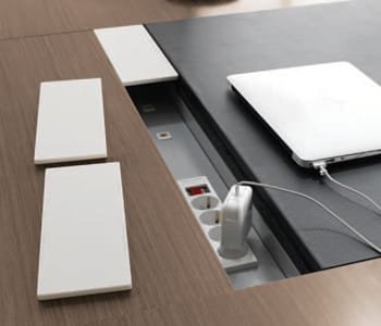 A control box gives more luxurious feeling using luxurious marble cover.