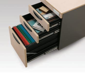 With a full-extension function, the user can fully use the drawer and hang files either vertically or horizontally