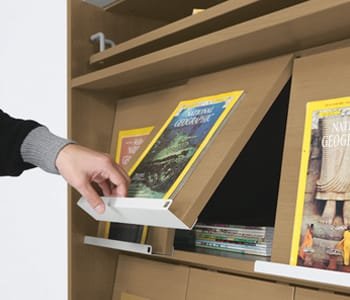General magazine shelf (HA1954) uses a magazine holder as a handle for easy opening and closing of the door and keeps magazines inside.