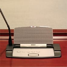 The embedded microphone system on the top helps convenient use.