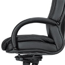 Round designed armrest supports the arms comfortably during the seating.