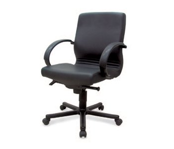 CH1520A (Leather) CH1520L (Artificial Leather) 600 645 845~915 235/8•253/8•333/4 ~ 36
– Foaming urethane armrest pad – Backrest angle adjustment and fixing: 5 levers – Tilting strength adjustment – Knee tilt mechanism