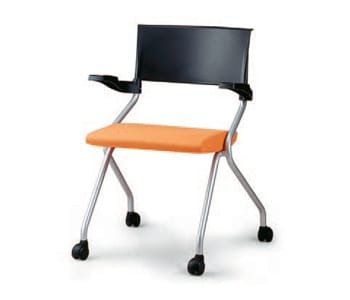 CH3240KF (Armrest) CH3250KF 510 570 805 201/8•221/2•312/3
– Injection molded plastic armrest – Silver powder coated frame on steel pipe – Horizontal stacking system using seating pad folding function